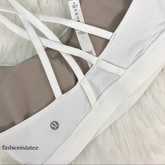 NWT white lululemon energy bra with pads size 8 - Picture 2 of 7